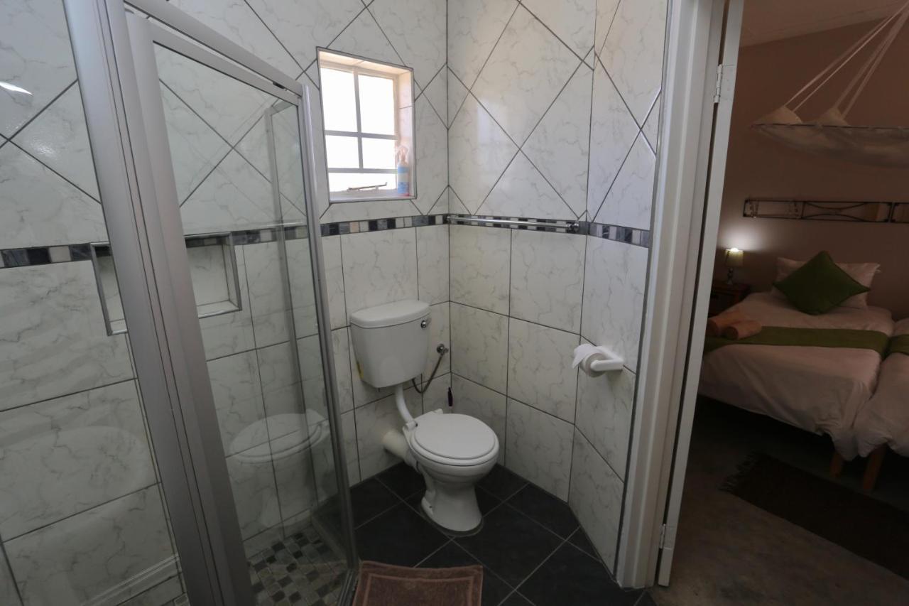 דירות אוס Orange House Self Catering מראה חיצוני תמונה